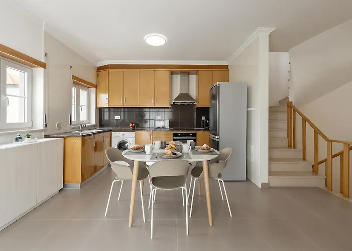 Appartement Route 22 Baleal Ferrel (Leiria)